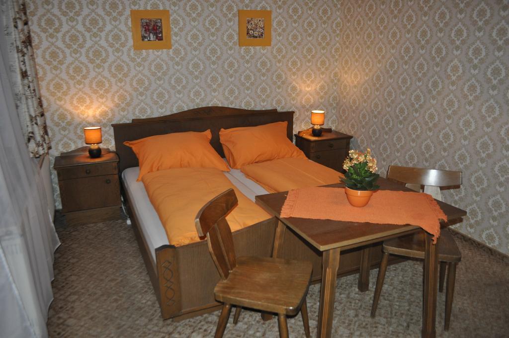 Gasthaus Gruber Hotel Тамсвег Стая снимка