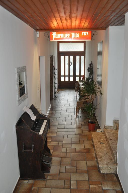 Gasthaus Gruber Hotel Тамсвег Екстериор снимка