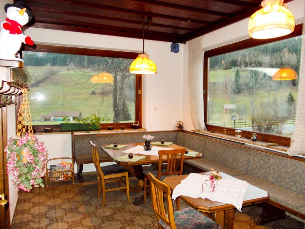 Gasthaus Gruber Hotel Тамсвег Екстериор снимка
